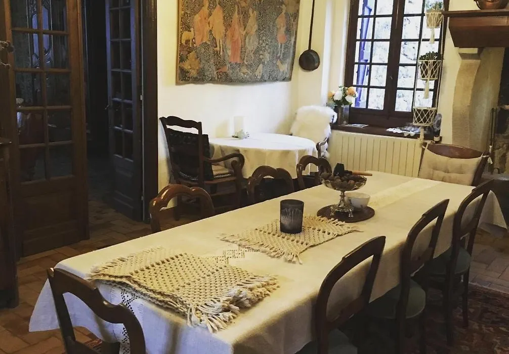 Le Manoir Enchante-1